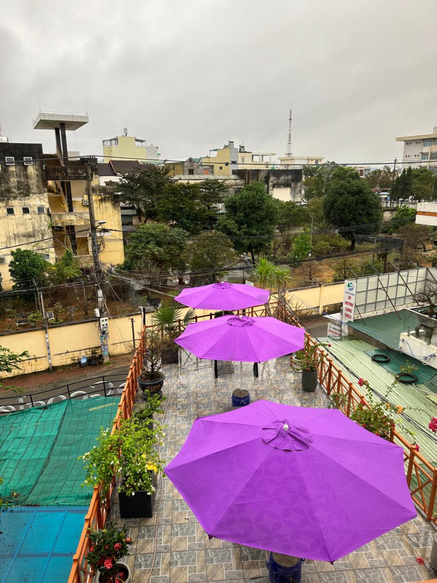 Tuyet Suong Hotel Quảng Ngãi Buitenkant foto