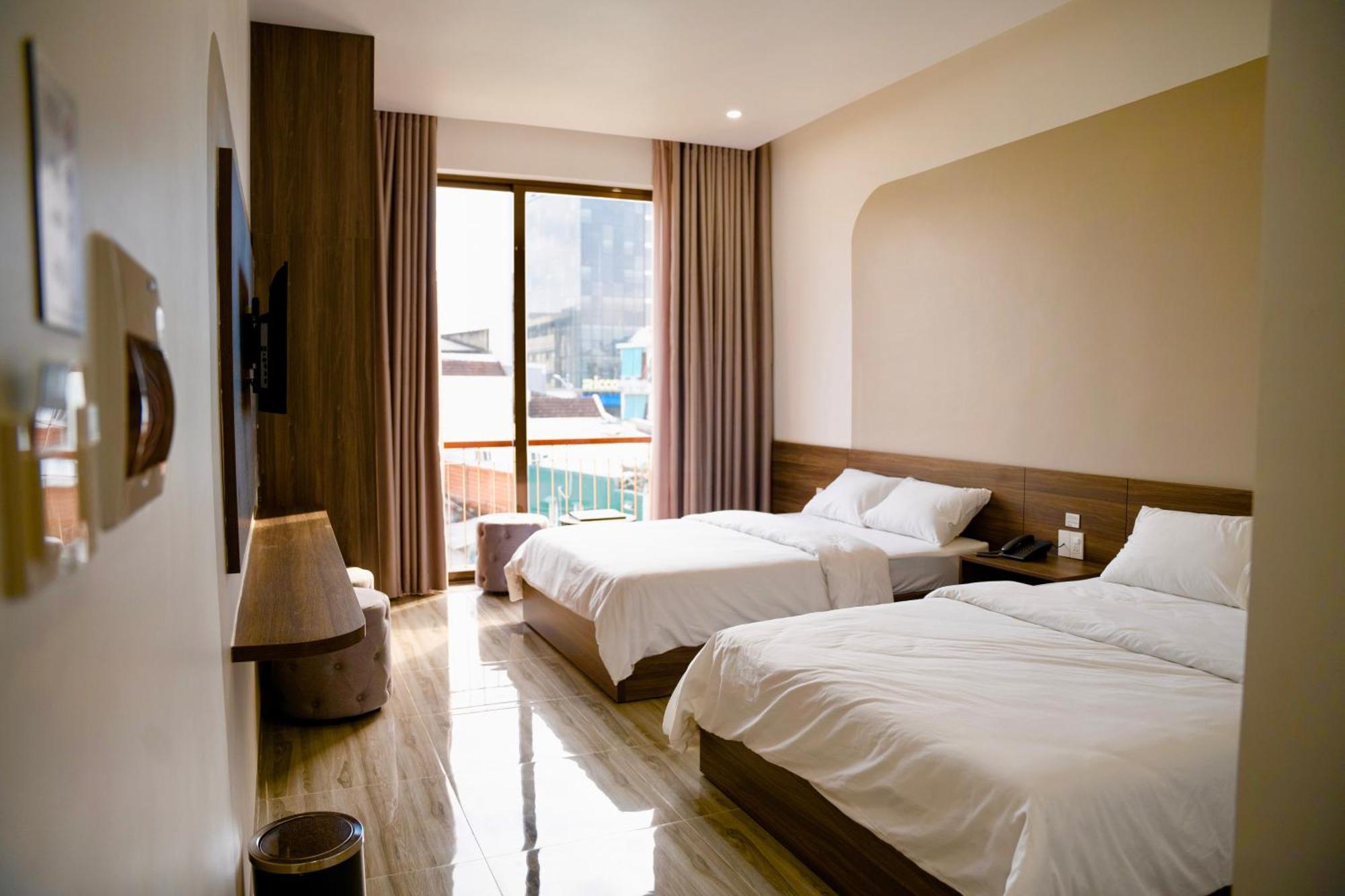 Tuyet Suong Hotel Quảng Ngãi Buitenkant foto